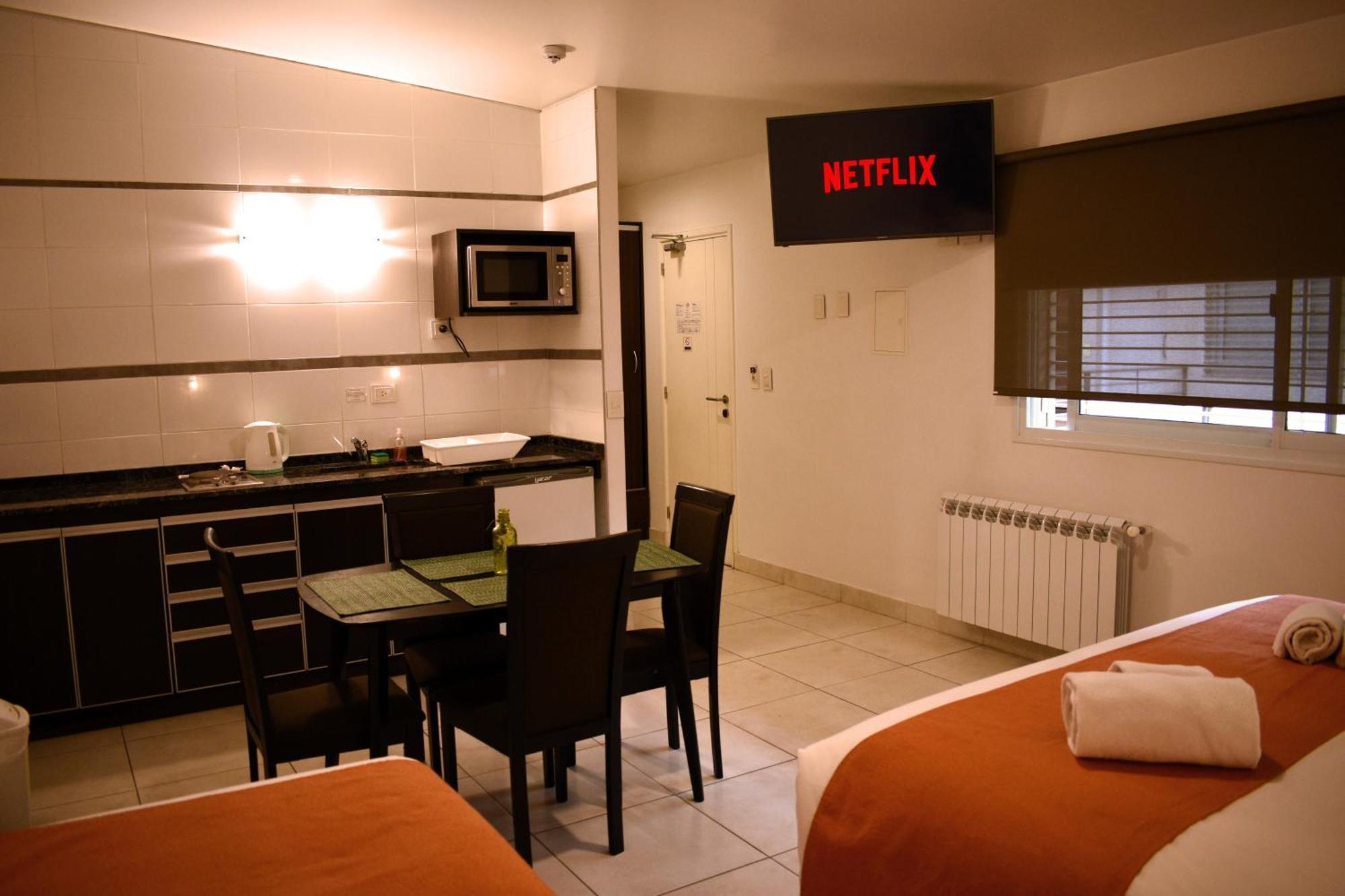 Umbral Del Aconcagua Aparthotel Мендоса Екстериор снимка
