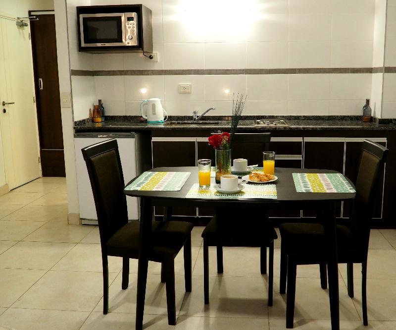 Umbral Del Aconcagua Aparthotel Мендоса Екстериор снимка
